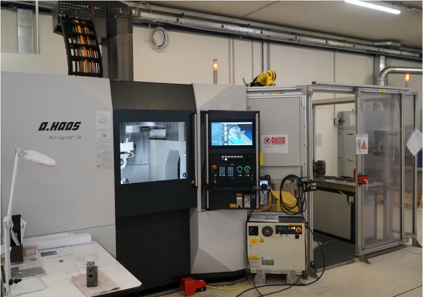 HAAS MultigrindCA with automatic loading